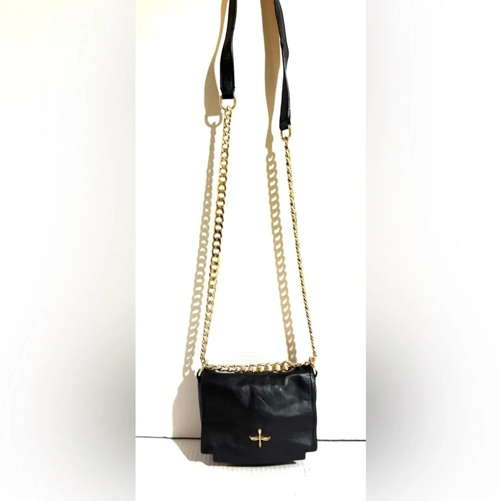 Pour La Victoire Black Crossbody Bag with Gold Chain